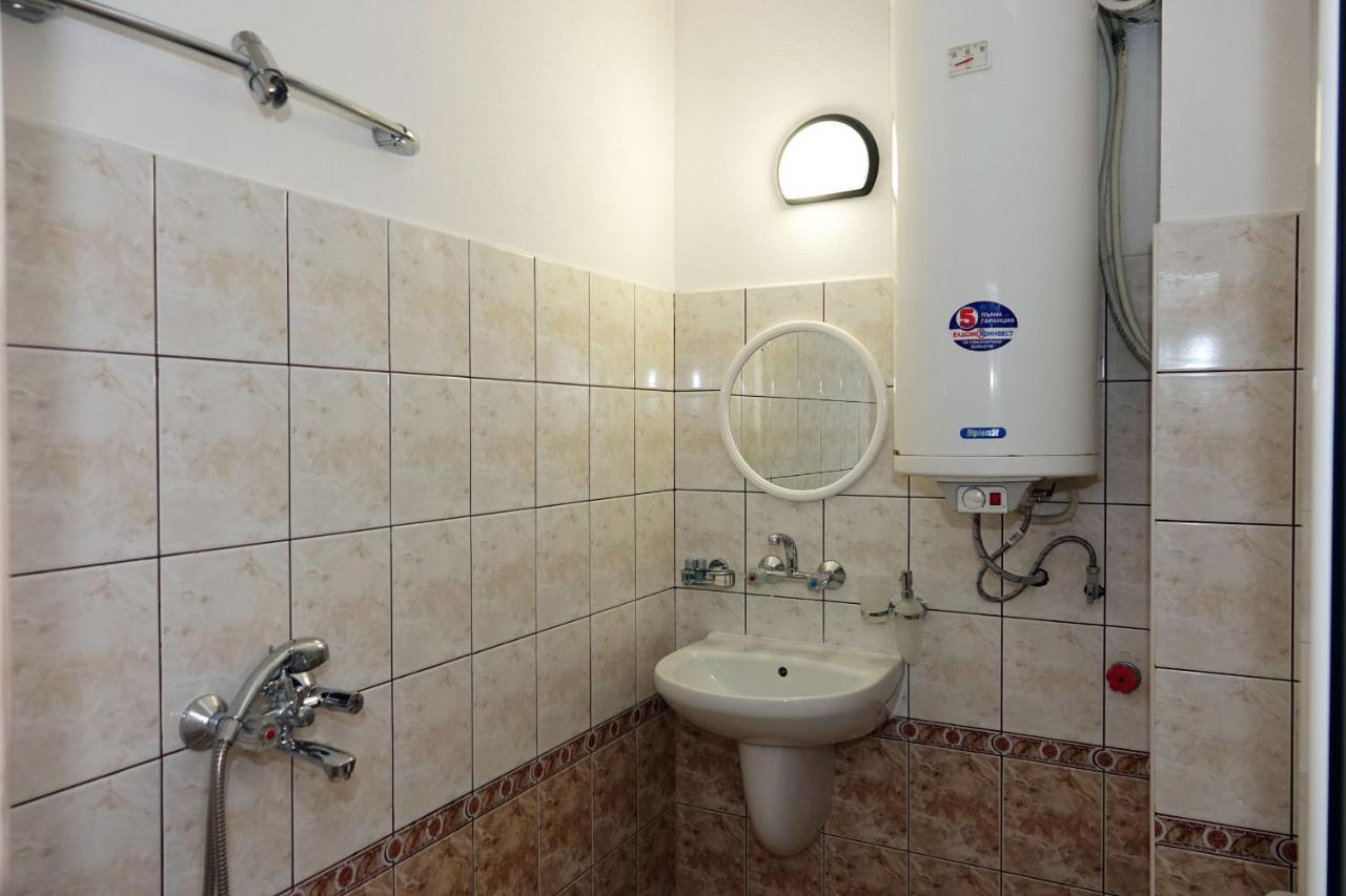 Семеен Хотел Орфей Teshel Exterior foto